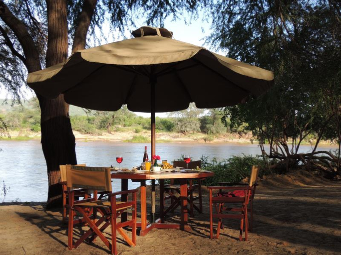 Loyk Tsavo Camp, Kibwezi East