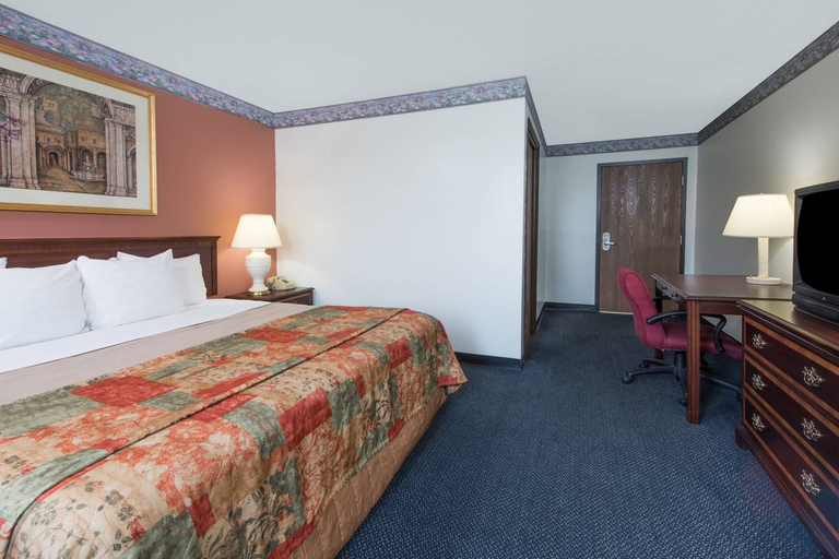 Bedroom 4, Knights Inn Wentzville MO, Saint Charles