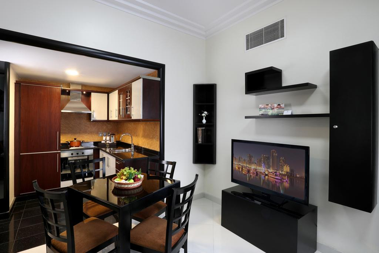 Bedroom 2, Royal Grand Suite Hotel, Sharjah City