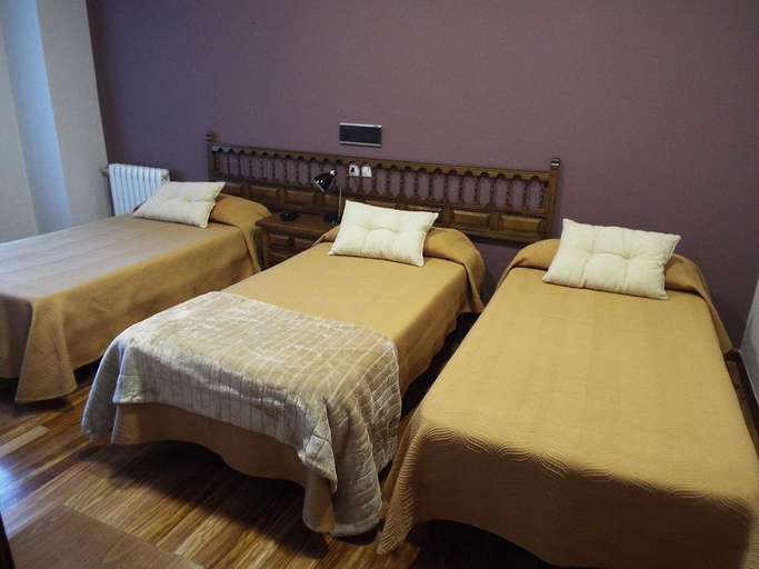 Bedroom 4, Hotel Ansuina, Ourense