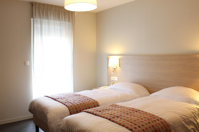 Bedroom 4, Brit Hotel Brive, Corrèze