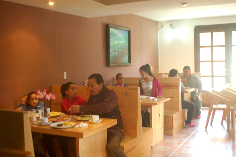 Food & Drinks 4, Axkan Express, San Cristóbal de las Casas