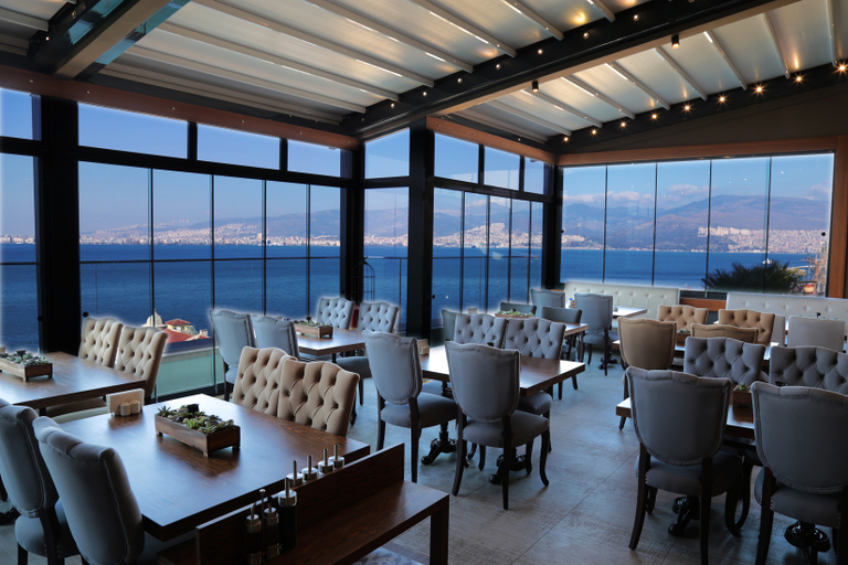 Food & Drinks 3, Pasaport Pier Hotel, Konak