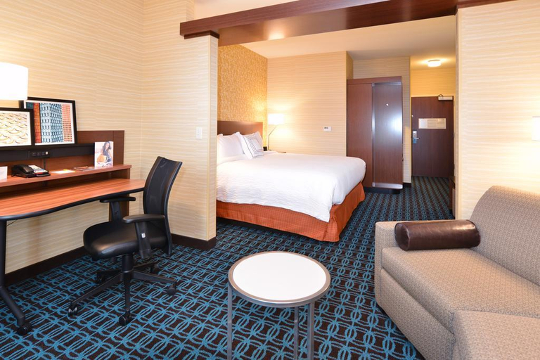 Public Area 2, Fairfield Inn & Suites by Marriott Eau Claire Chippewa Falls, Eau Claire