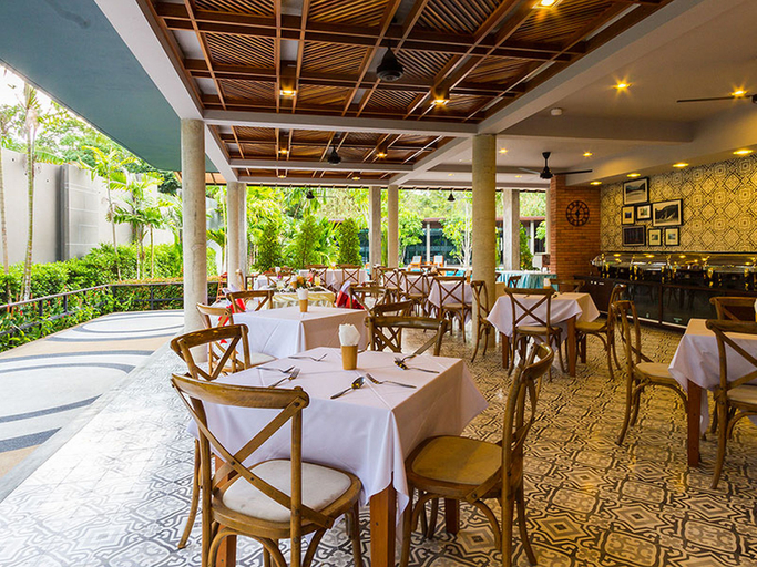 Food & Drinks 5, The Tama Hotel, Mueang Krabi