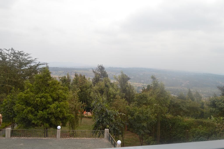 Jari Inn Bistro, Kajiado West