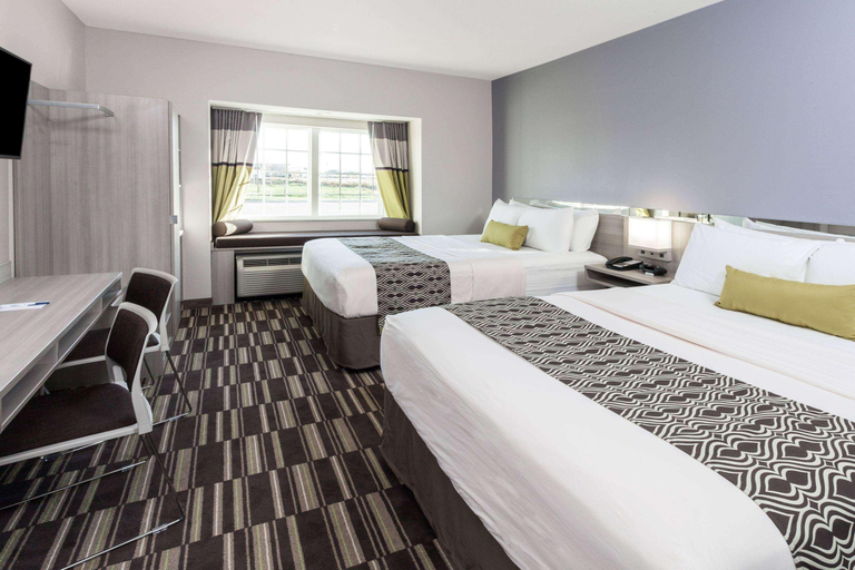 Bedroom 3, Microtel Inn & Suites By Wyndham West Fargo Near, Cass