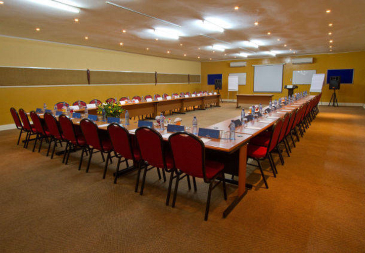 Food & Drinks, Protea Hotel Lusaka Safari Lodge, Chibombo