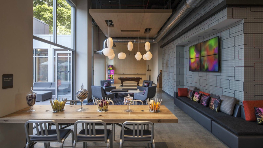 Public Area 2, Aloft by Marriott Long Island City-Manhattan View, New York