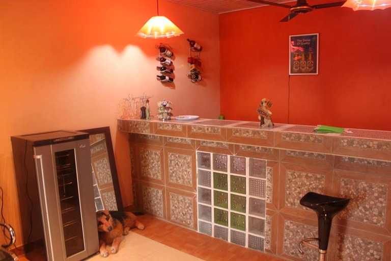 Bevaluable Hotel, Odigbo