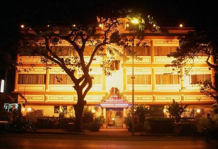 Exterior & Views, Hotel Midland - Hostel, Mumbai Suburban