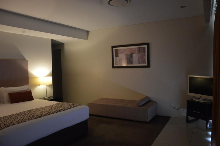 Bedroom 4, CBD Luxury Accommodation, Rockhampton