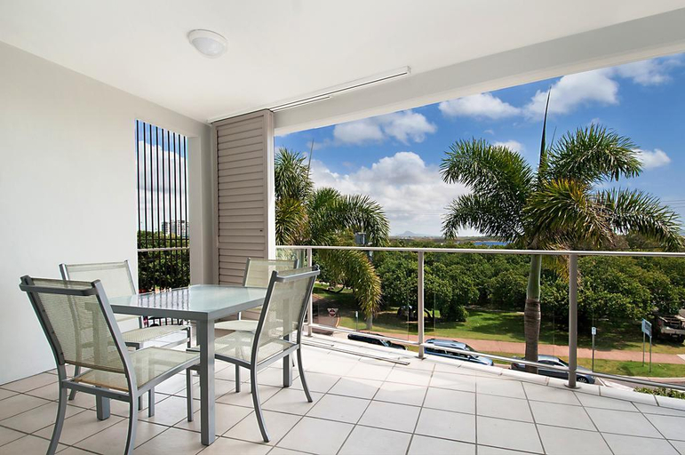 Food & Drinks, Rovera Apartments, Maroochy - Maroochydore
