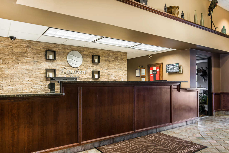 Public Area 2, Quality Inn & Suites, Bradford