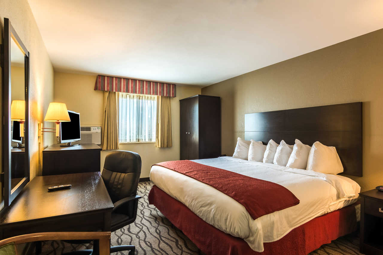 Bedroom 3, Quality Inn, Newport News