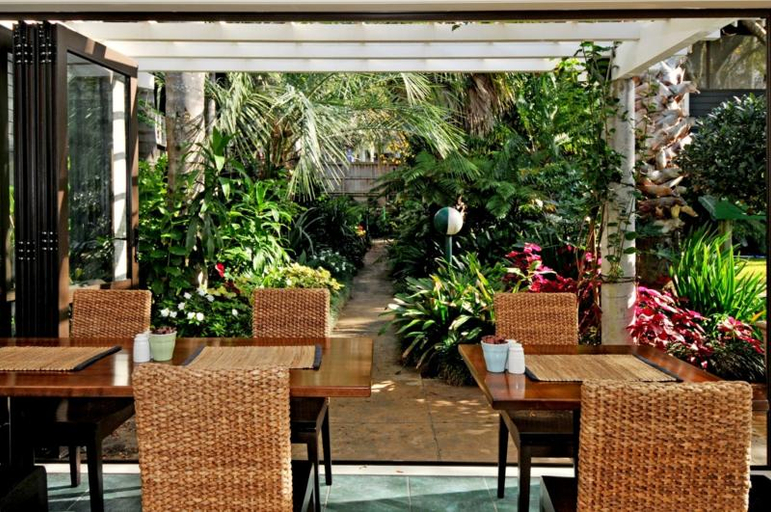 Public Area, Emerald Inn on Takapuna Beach, Waitakere