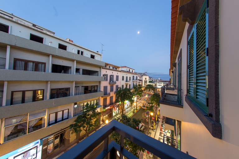 Public Area 3, The Marketplace Apartments, Funchal