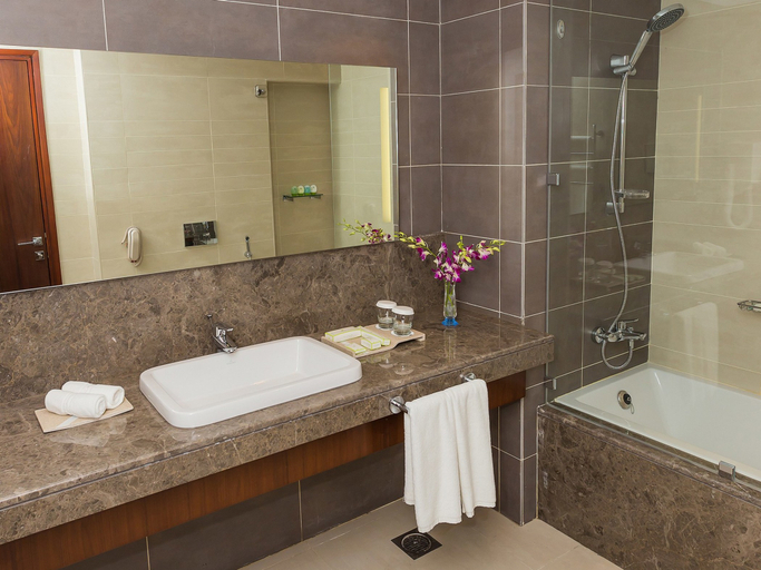 Bathroom 5, Flora Al Barsha Hotel, Dubai