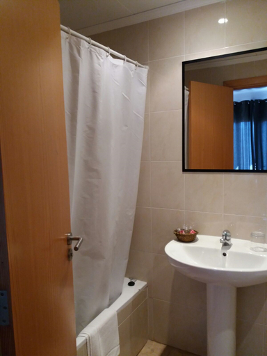 Bathroom, The Hostal Tierramar, Baleares