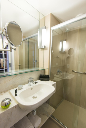 Bathroom 5, Hotel Atlântico Prime, Rio de Janeiro
