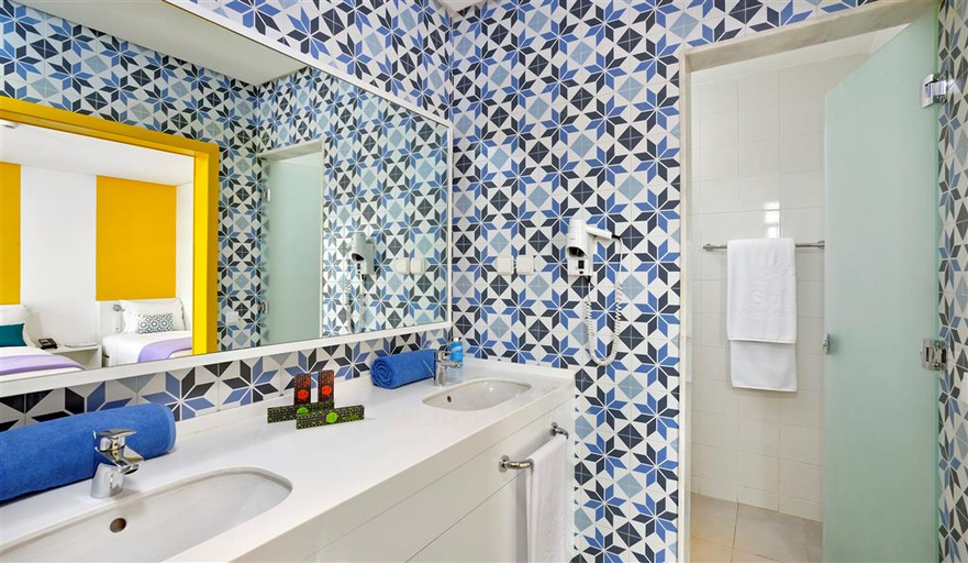Bathroom 5, Radisson Blu Resort Taghazout Bay Surf Village, Agadir-Ida ou Tanane