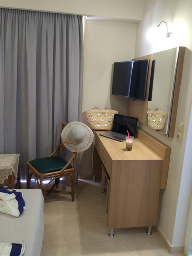 Bedroom 3, Pleasure Beach Hotel, Crete