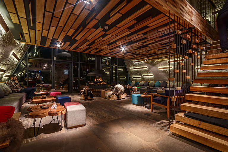 Public Area 4, Pino Nature Hotel, BW Premier Collection, Istočno Sarajevo