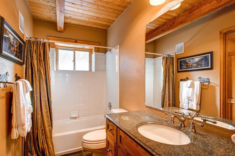 Bathroom, Snowshoe Retreat Boreas Pass by Pinnacle Lodging, Summit