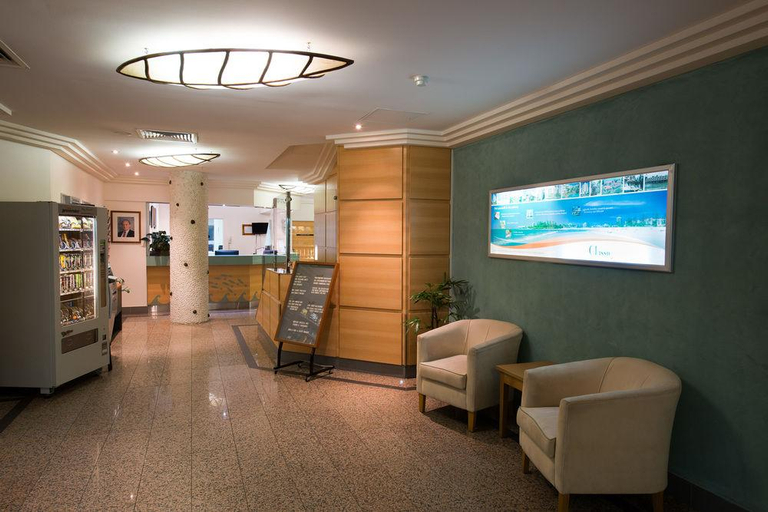Public Area 2, Beachcomber International Resort, Gold Coast