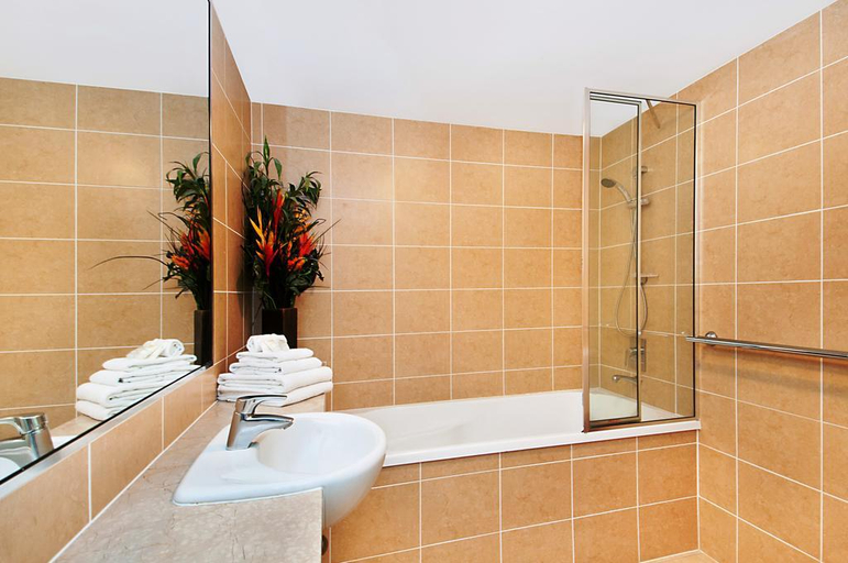 Bathroom 4, Rovera Apartments, Maroochy - Maroochydore