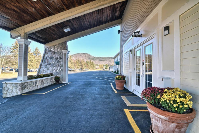Exterior & Views 2, Quality Inn North Conway, Carroll