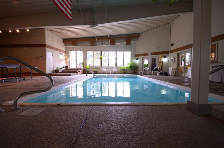 Sport & Beauty 3, Glacier Village at Meadow Lake Resort, Flathead