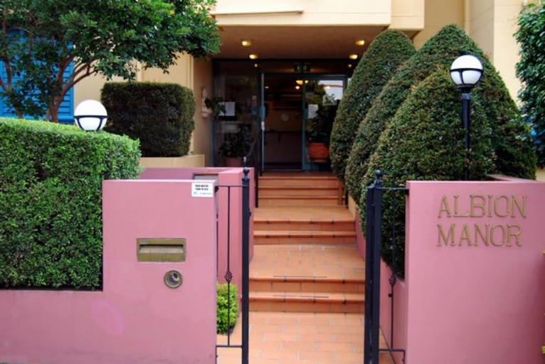 Public Area 3, Albion Manor, Albion