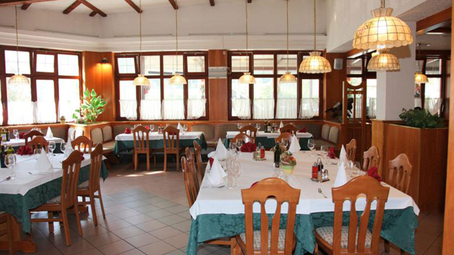 Food & Drinks 5, Hotel Marinsek, Naklo