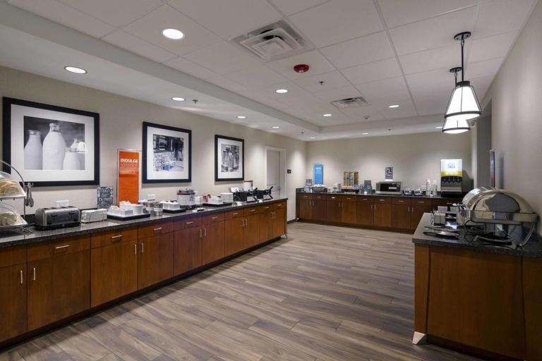 Public Area 2, Hampton Inn & Suites Page - Lake Powell, Coconino