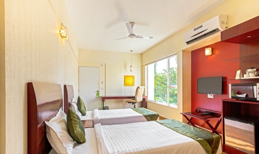 Bedroom 3, Treebo Brooks Manor, Pune