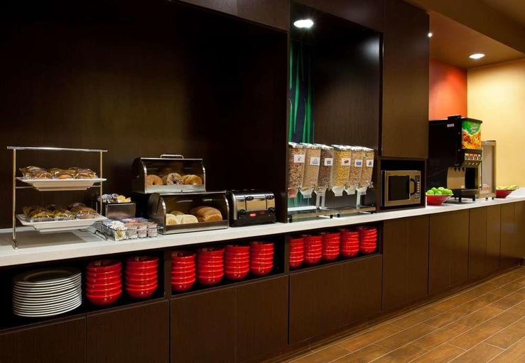 Food & Drinks 5, TownePlace Suites Carlsbad, Eddy