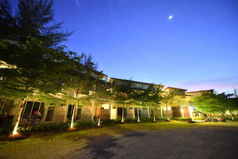 Exterior & Views 1, The Touch Green Naiyang Hotel & Fitness, Phuket Island