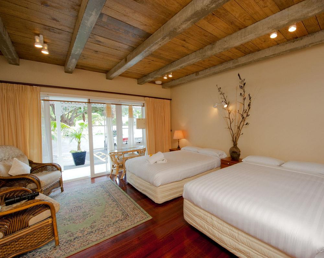 Bedroom 3, Seaport Village Holiday Accommodation, Far North