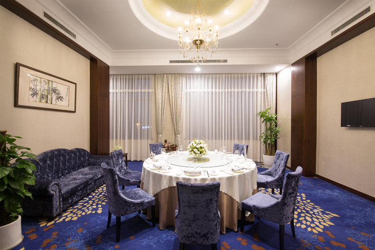 Food & Drinks 5, Gloria Plaza Hotel Qingdao, Qingdao