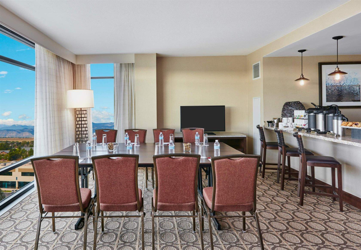 Business Facilities