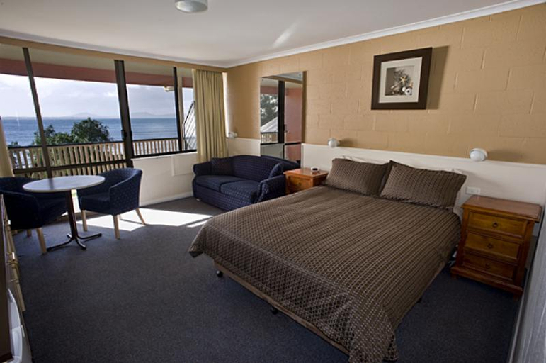 Public Area 2, Swansea Motor Inn, Glamorgan-Spring Bay