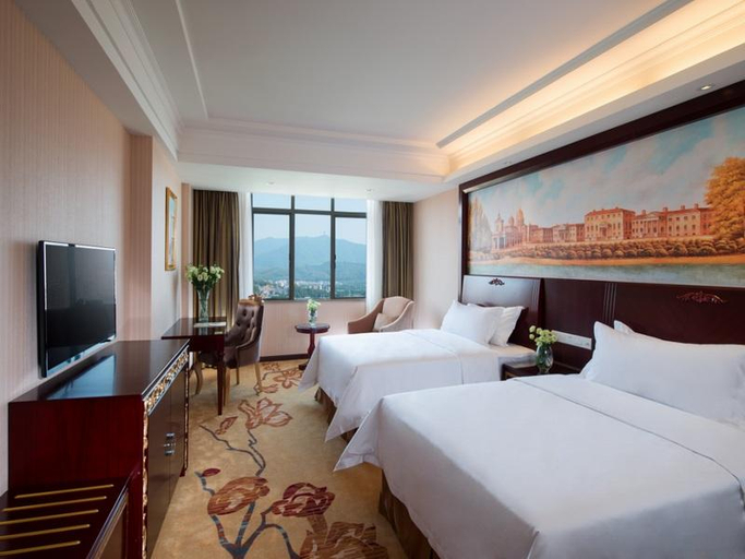 Bedroom 3, Vienna Hotel (Sha Wan), Shenzhen