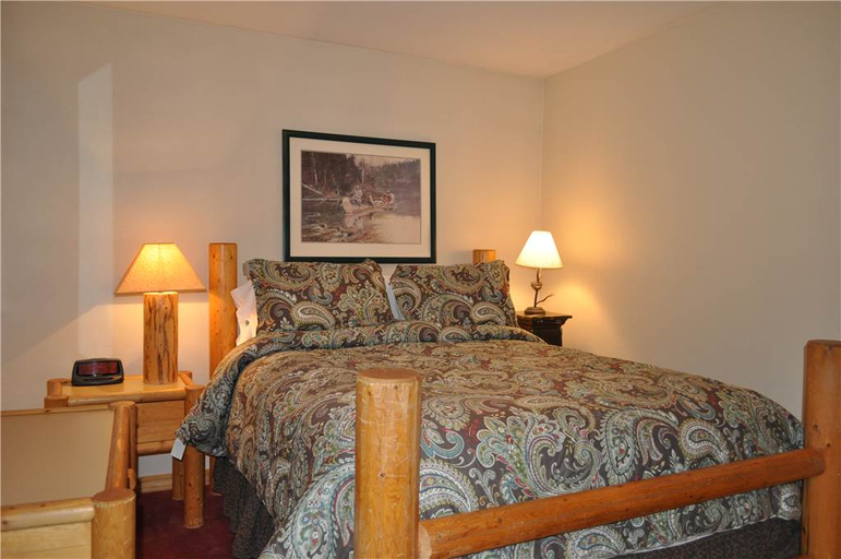 Bedroom 3, Gros Ventre , Teton