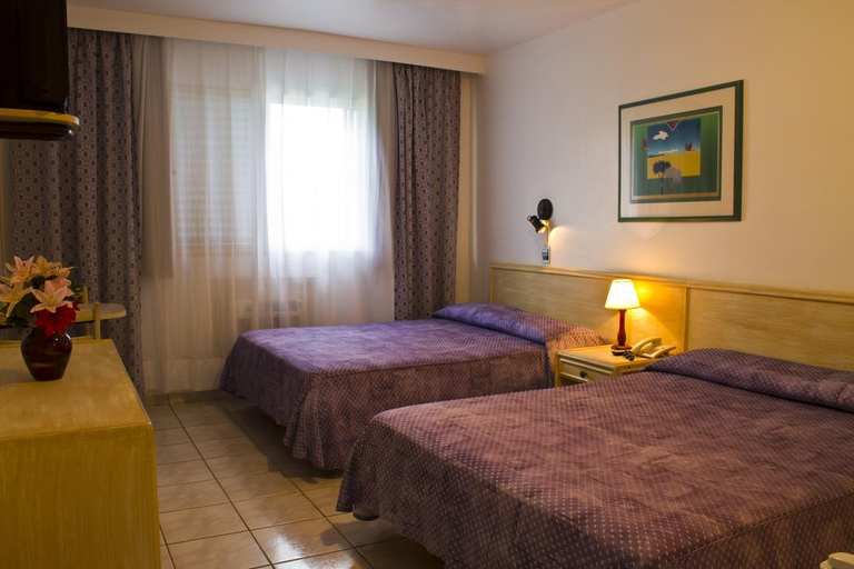 Bedroom 3, Wembley-Inn, Ubatuba