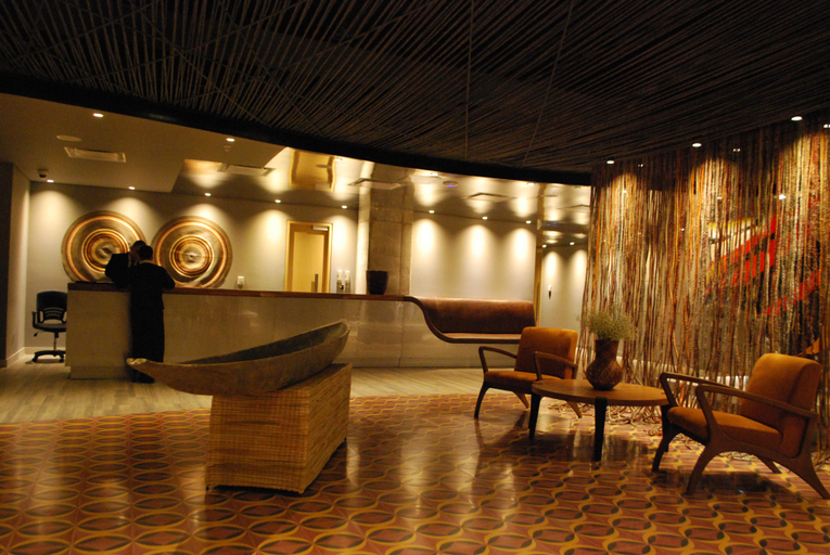 Public Area 4, Movich Buró 51, Barranquilla