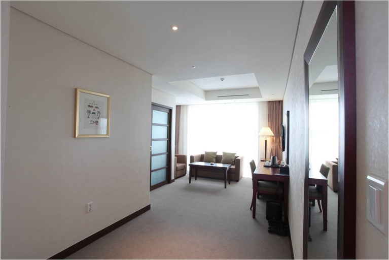 Exterior & Views 2, Hotel Sunshine Daejeon, Dong