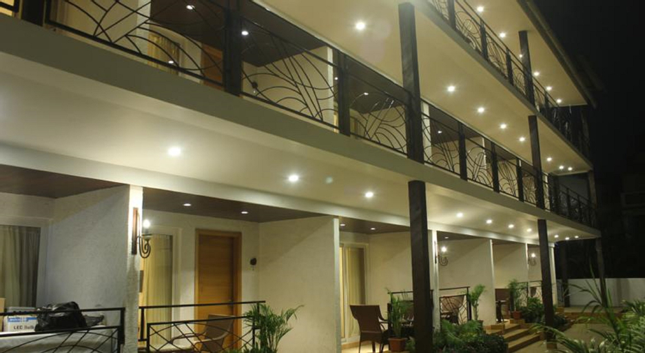 Public Area, The Ocean Park Resort, North Goa