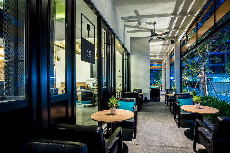 Public Area 5, Cross Vibe Bangkok Sukhumvit (formerly X2 Vibe Bangkok Sukhumvit ) (SHA Plus+), Khlong Toey
