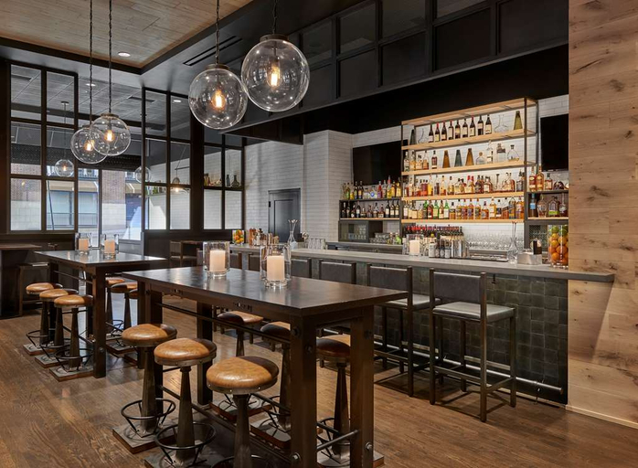 Food & Drinks